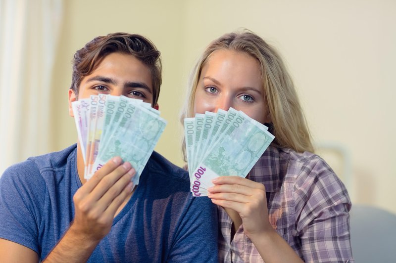 5 finančnih navad, ki lahko resno ogrozijo vaš partnerski odnos (foto: Profimedia)