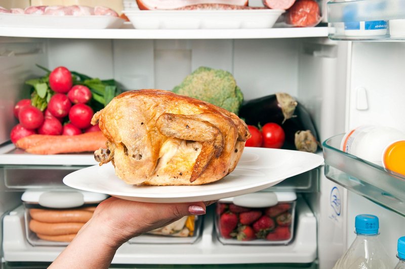 TOLIKO časa imate v resnici lahko piščanca v hladilniku! (+ kako prepoznate, če se je pokvaril) (foto: Profimedia)