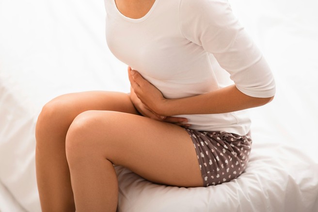 Bodite pozorni nanje: TO so zgodnji znaki raka jajčnikov!