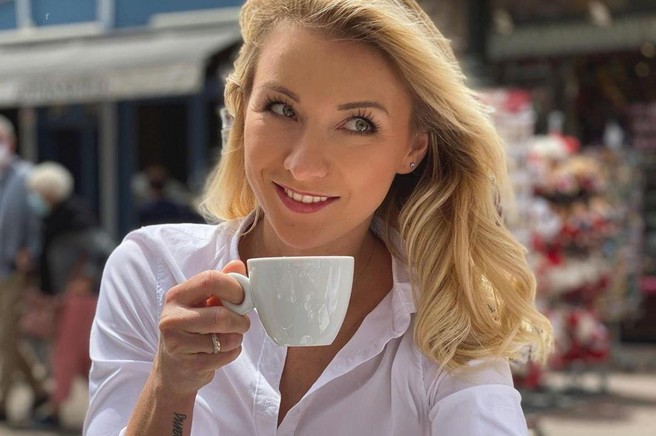 Za TOLIKO kilogramov se zredite vsako leto, če dnevno pijete kavo!