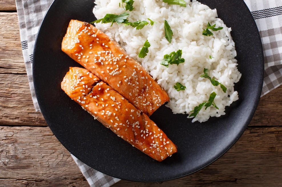 3 živila, ki vsebujejo več vitamina D kot losos: nutricionisti priporočajo redno uživanje (foto: Profimedia)