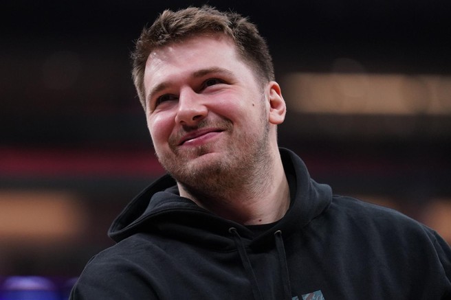 FOTO: Zvezdniki njegovega kova si kupujejo jahte, naš Dončić pa se po morju vozi z ...