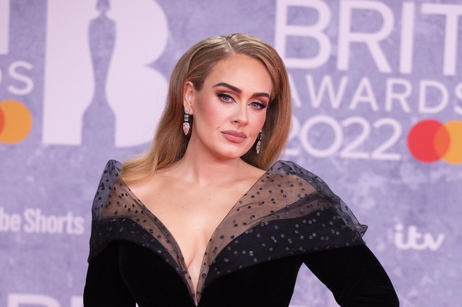<p><strong>Adele</strong></p>