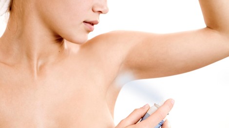 Ta tihi simptom raka lahko opazite med nanosom dezodoranta