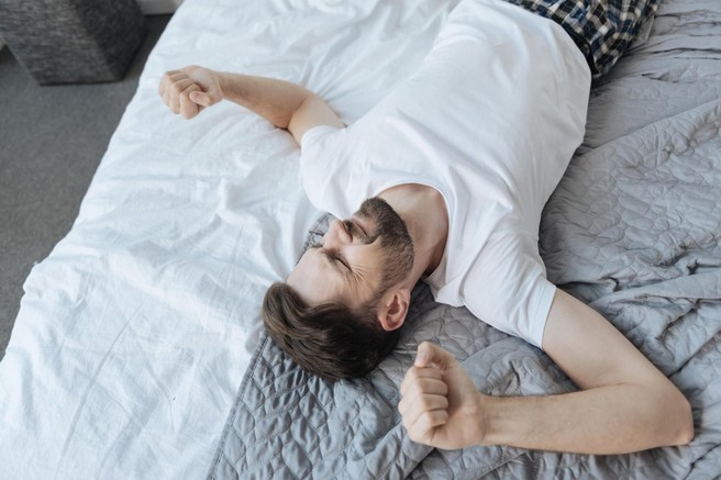 Tako boste (končno) lahko izkoristili sončna jutra: triki za največje zaspance