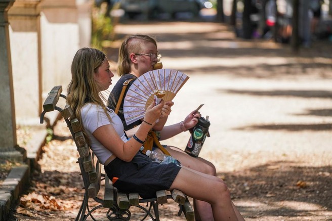 Bo z drugim vročinskim valom letošnji julij zabeležen kot najbolj vroč mesec v zadnjih 120.000 letih?