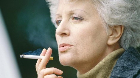 Šokantno: TAKŠNE so posledice na telesu kadilcev