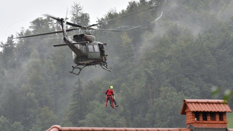 VIDEO: Tako je potekala helikopterska evakuacija iz Savinjske doline