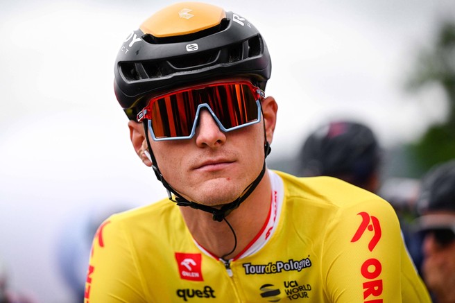 Matej Mohorič bo zmagovitih 25.000 evrov podaril prizadetim v poplavah, Tadej Pogačar pretresen zaradi katastrofe v domači Komendi; pod vodo tudi Pogi Team