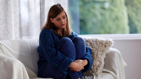 Zakaj ženske po 40. letu pogosto postanejo depresivne?
