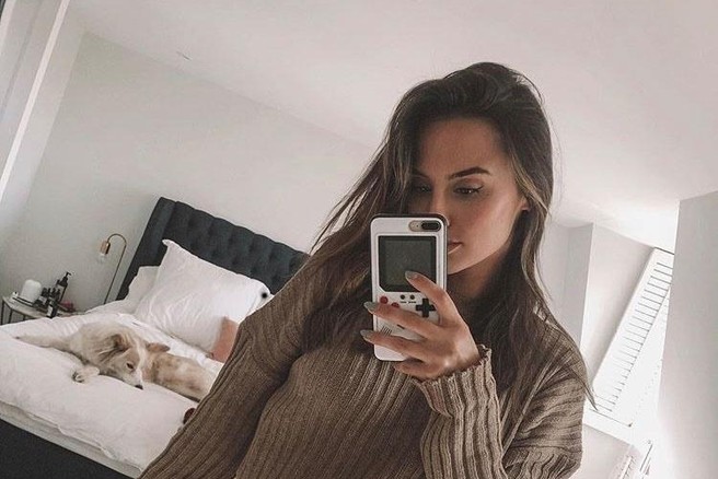 To so znaki, ki izdajajo, da ste odraščali ob pretirano kritičnih starših