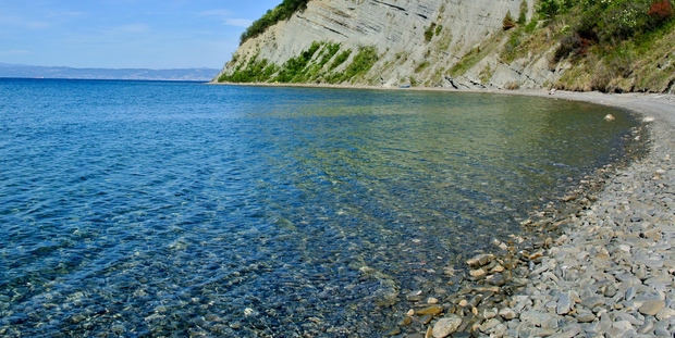Skriti biser Slovenije navdušuje obiskovalce: "To je najlepša slovenska plaža!"