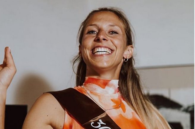 Naša odlična smučarka je praznovala 30 let. Nas pa zanima, kdaj bo poroka?