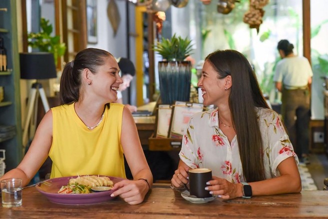 Ljudje opravljajo, ker se nadejajo koristi (kaže študija, ki je dobila Ig Nobelovo nagrado)