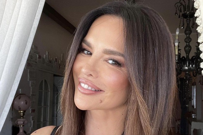 Severina že leta ohranja dekliško linijo, sedaj pa je razkrila, kaj je in koliko telovadi.