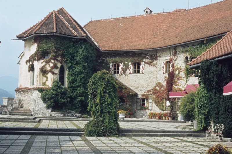 Med top 10 destinacijami v Evropi se je uvrstil tudi slovenski biser, ki je kot nalašč za jesenske izlete (foto: Profimedia)