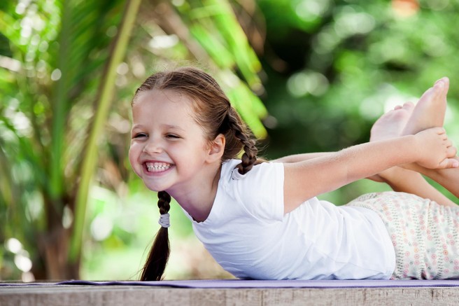 Že poznate pravljično jogo za otroke?