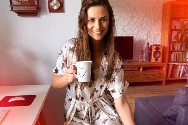 Kratka jutranja rutina za vse, ki se prebudijo z bolečinami v sklepih in hrbtu