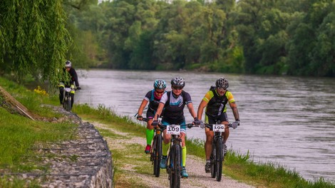 Ideja za jesenski aktivni izlet: kolesarjenje po najbolj zeleni hrvaški destinaciji (z nepozabnimi razgledi)