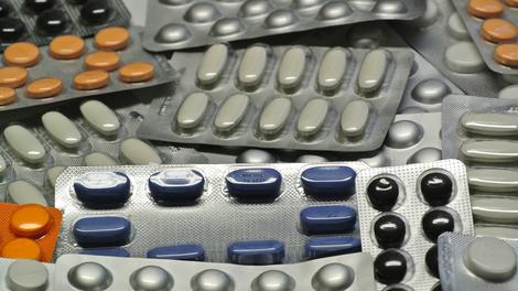 Če jemljete pomirjevala, te hrane nikar ne uživajte: kombinacija lahko pripelje resne stranske učinke