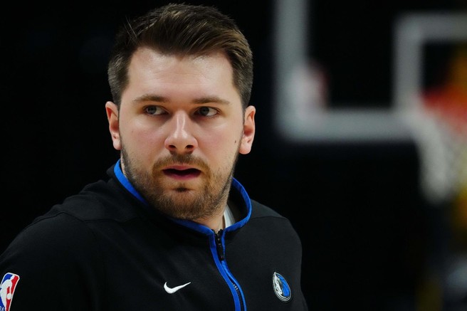 Koliko časa še na stranskem tiru? Luka Dončić razkril, kako je z njegovim zdravjem
