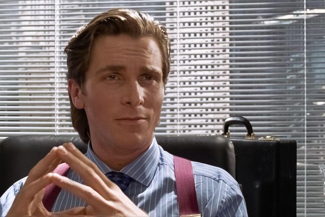 Igralec Christian Bale, prizor iz filma American Psycho (2000)