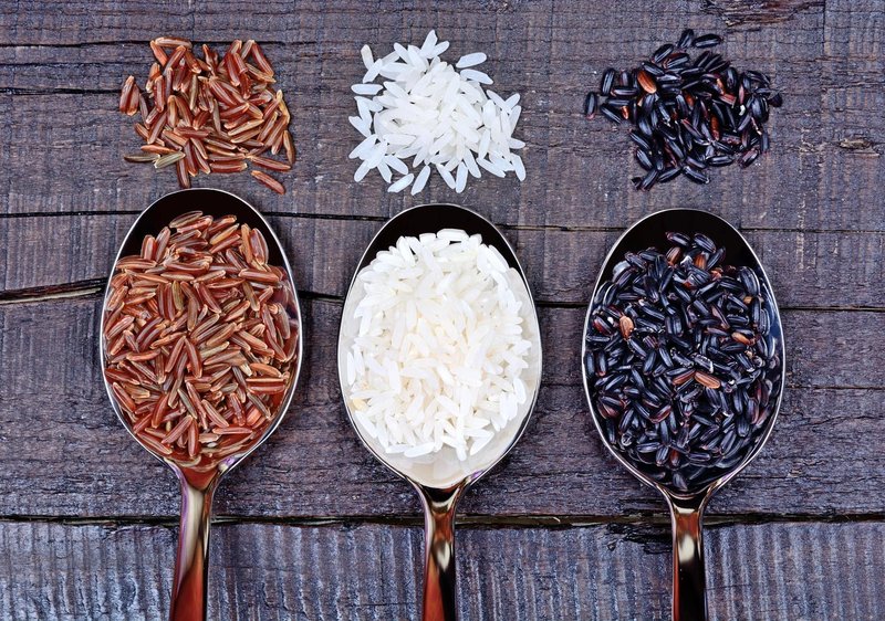 Dokazano je tudi, da ljudje s prehodom z belega na rjavi riž zmanjšajo tveganje za razvoj sladkorne bolezni tipa 2.