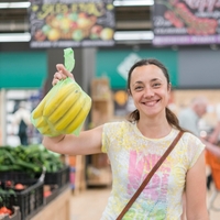 V hladilnik je postavila bananin olupek in po 15 minutah rešila težavo, ki pesti mnoge