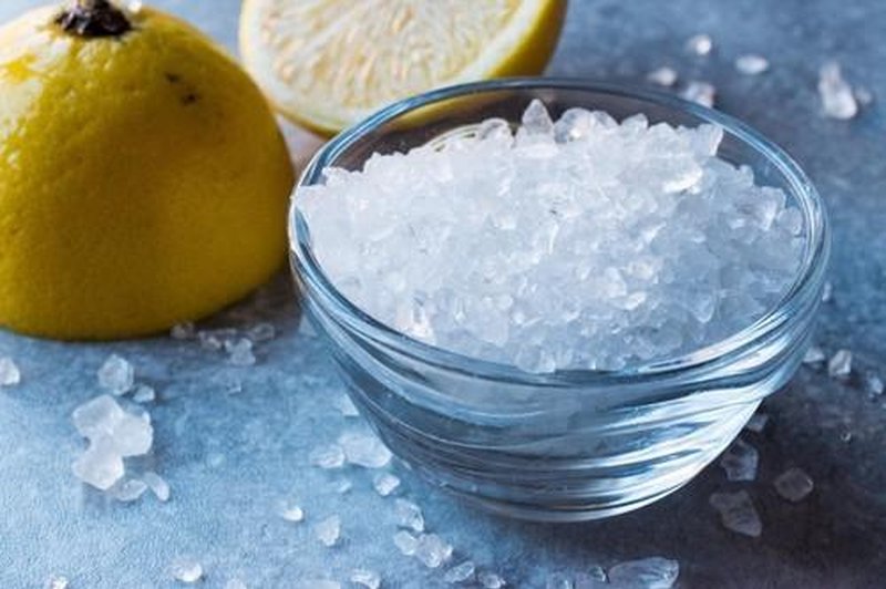 Sol, poper in limona so vsestransko uporabni zoper različne zdravstvene tegobe. (foto: Profimedia)