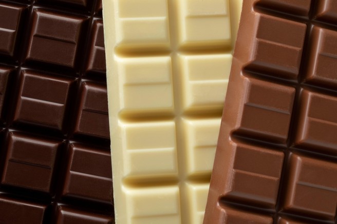 Je temna čokolada res bolj zdrava od mlečne? Odgovor nutricionistke vas bo presenetil