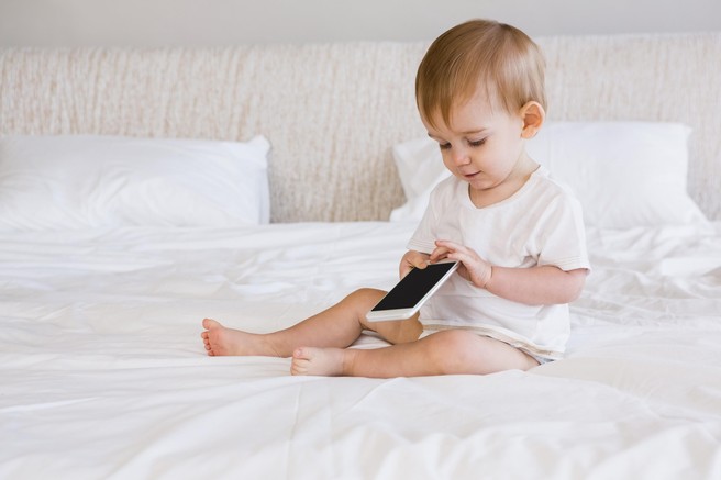 Šokantna študija: mobilni telefoni so do 6-krat bolj umazani od straniščne školjke