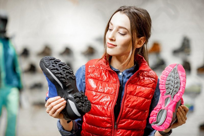 Superge za tek: kako izbrati pravo tekaško obutev