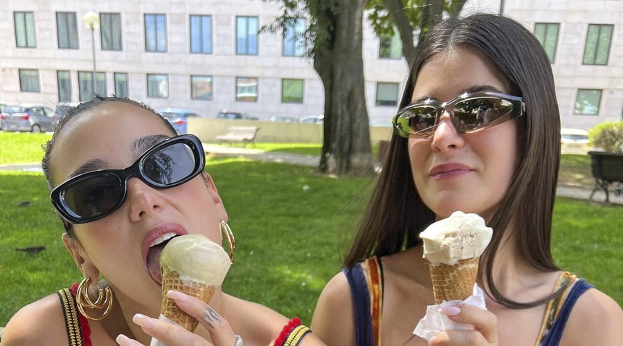 Polnomastno mleko je lahko kremasto in okusno, a visoka vsebnost maščob, predvsem nasičenih, lahko povzroči težave našemu srcu. (foto: Profimedia)