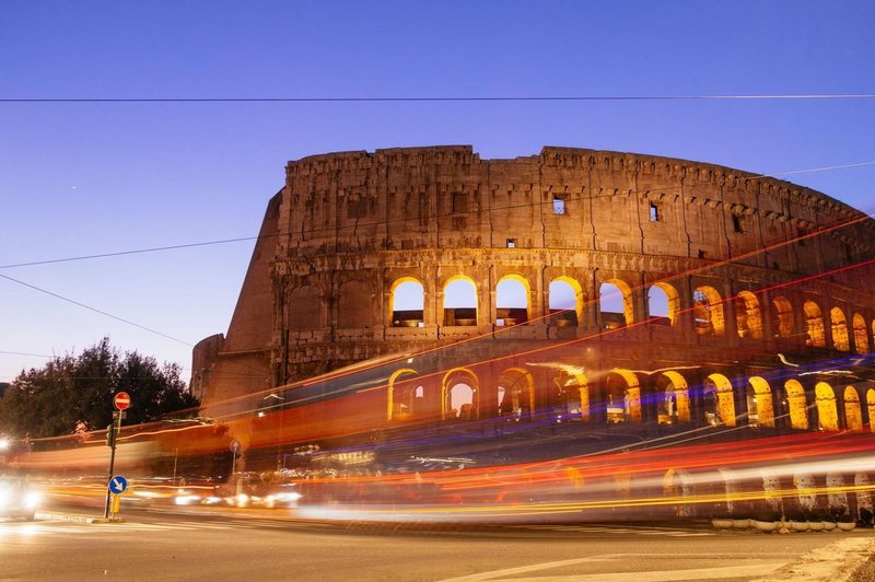 Radi dopustujete v Italiji? Sosedi uvedli odmevno spremembo glede vožnje po njihovih cestah (foto: Profimedia)