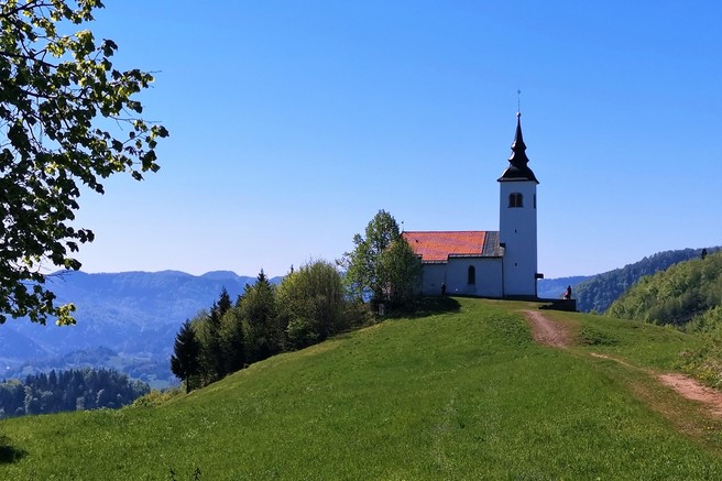 križna gora nad škofjo loko