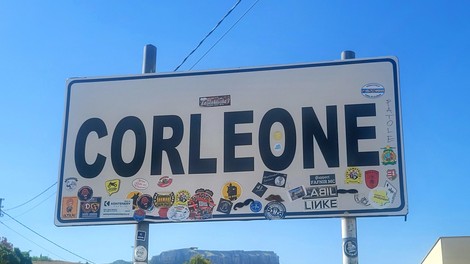 Obiskali smo Corleone, kraj na Siciliji, znan po mafiji in filmu Boter, vendar z veliko kulturno dediščino