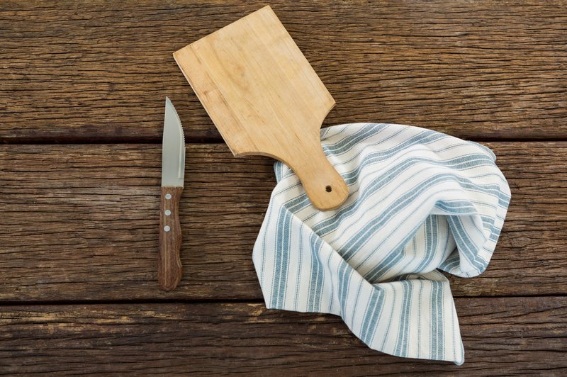 Kuhinjske krpe bodo kot nove: skrivnost brezhibne čistoče je v eni sami sestavini (foto: Profimedia)