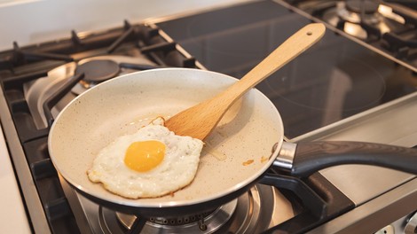Preprosta skrivnost za jajca brez dodatnih kalorij in z maksimalno blagodejnimi učinki