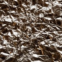 Trik, ki je obnorel svet: balkonsko ograjo ovijte v aluminijasto foljo in se rešite težave, ki pesti mnoge