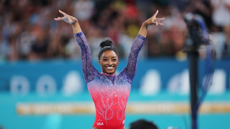 Simone Biles na olimpijskih igrah v Parizu 2024