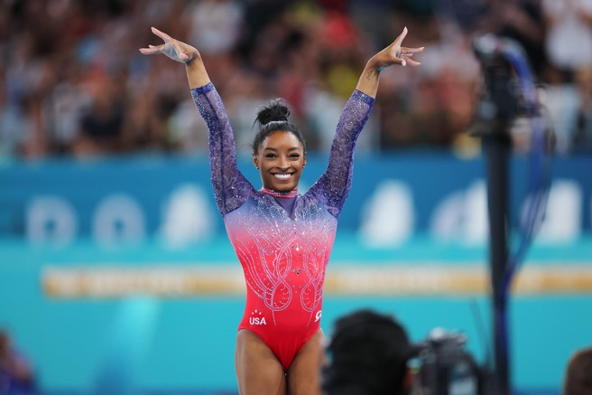 Simone Biles na olimpijskih igrah v Parizu 2024