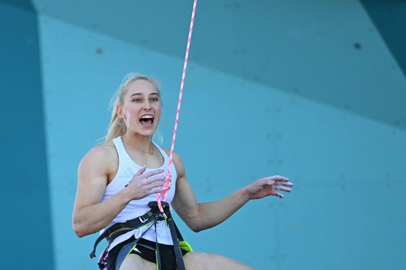 Zmaga! Janja Garnbret Sloveniji priplezala tretjo olimpijsko medaljo. (foto: Profimedia)