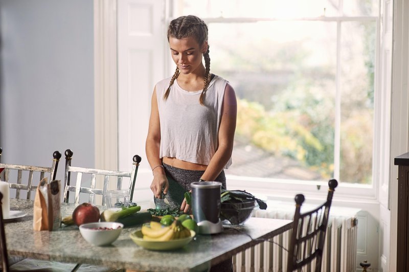 Katero zelenjavo je treba jesti septembra? Nutricionistka razkriva živila, ki znižujejo pritisk, krepijo kosti in spodbujajo prebavo (foto: Profimedia)