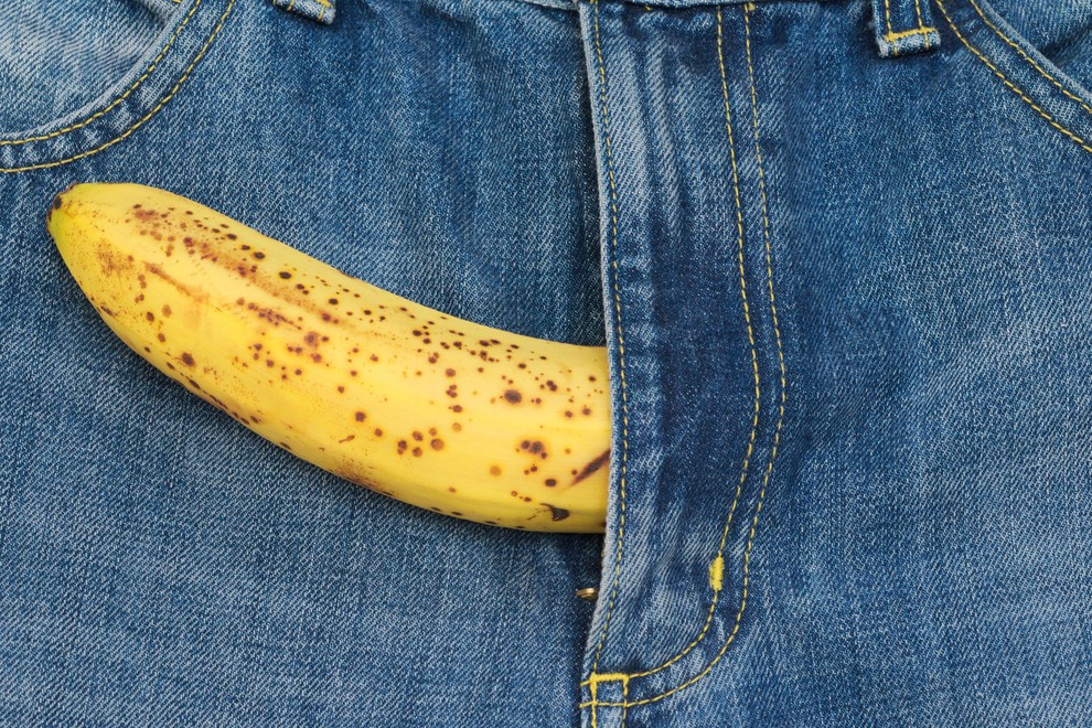 Banana v kavbojkah