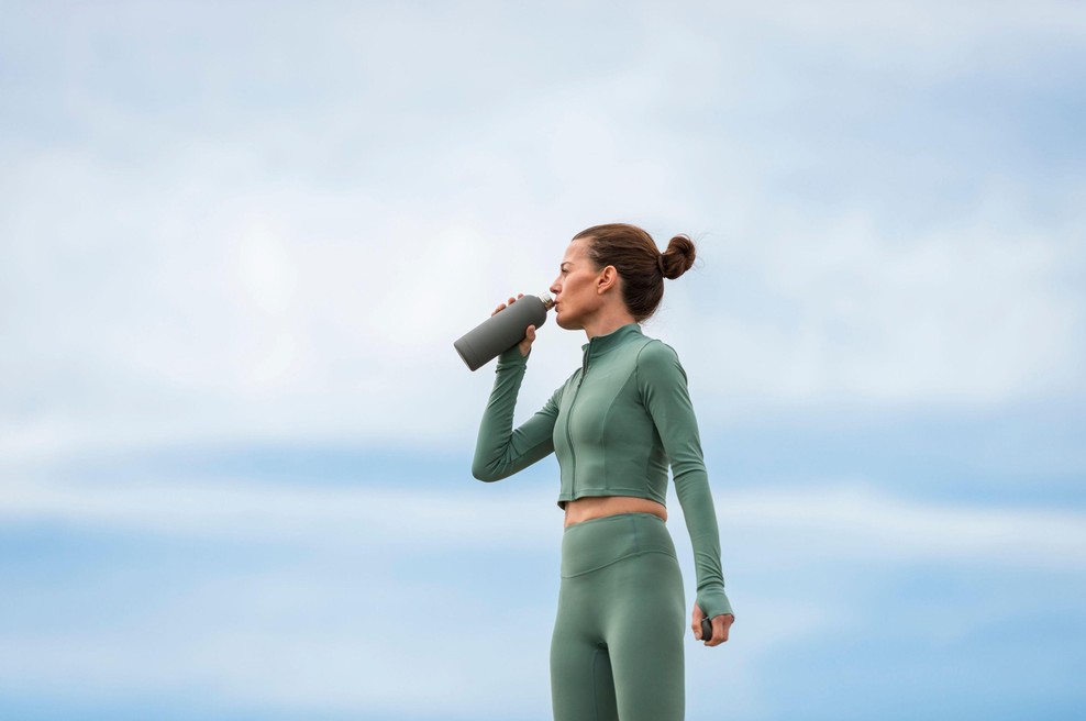 To je vaja, ki vas pripelje do ožjega pasu hitreje kot 100 trebušnjakov (foto: Profimedia)