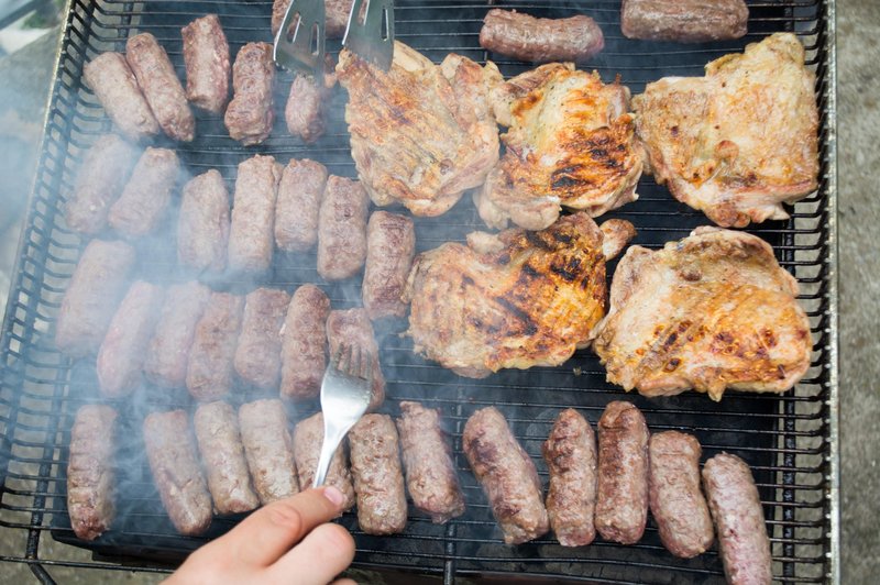 V katerih balkanskih državah zaužijejo največ mesa? Slovenci smo se znašli na presenetljivem mestu (foto: Profimedia)