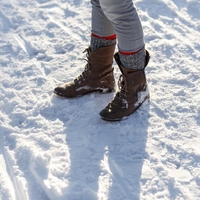 Naj vam nizke temperature ne pridejo do živega: stari ruski trik za gretje stopal in boljšo cirkulacijo