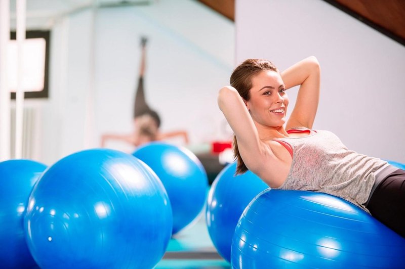 Pilates je celostna telesna vadba, ki združuje misel, telo in duha (foto: Profimedia)