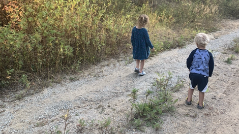 Strta mama delila zadnjo fotografijo svoje triletne hčerke: le nekaj minut zatem se je prišlo do tragedije