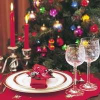 Kaj pripraviti za Božič, brez da bi ob tem bankrotirali? Tukaj so ideje za 4 jedi, za katere boste skupaj odšteli 40 evrov